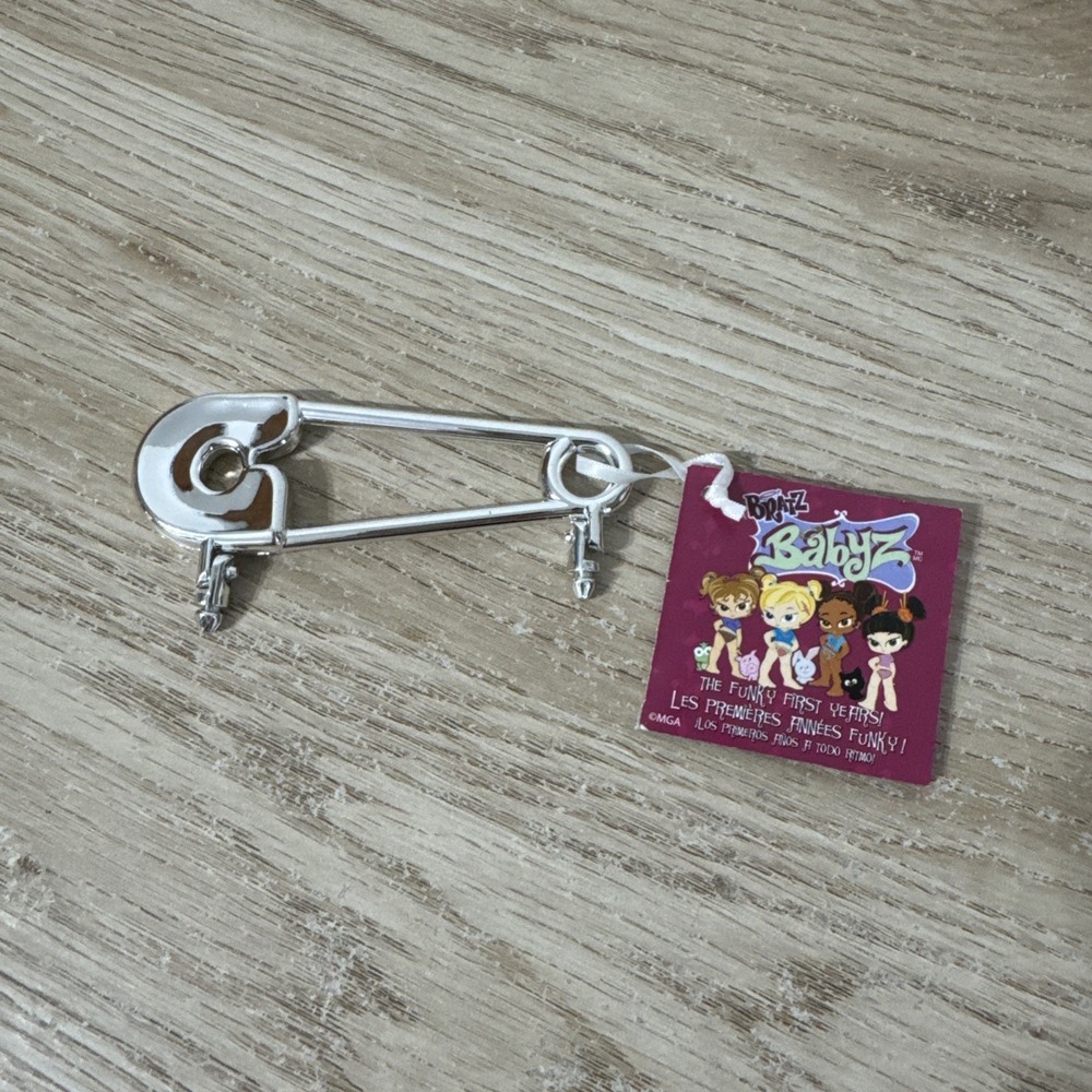 Bratz Babyz Silver Colored Replacement Safety Pin Handle with Original Tag